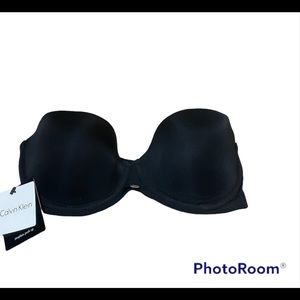 Brandnew Calvin Klein strap less bra 30D